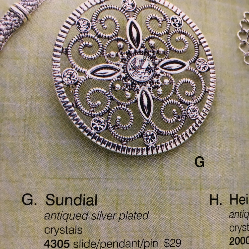 Premier Designs Slide/Pendant/Pin - Picture 2 of 3